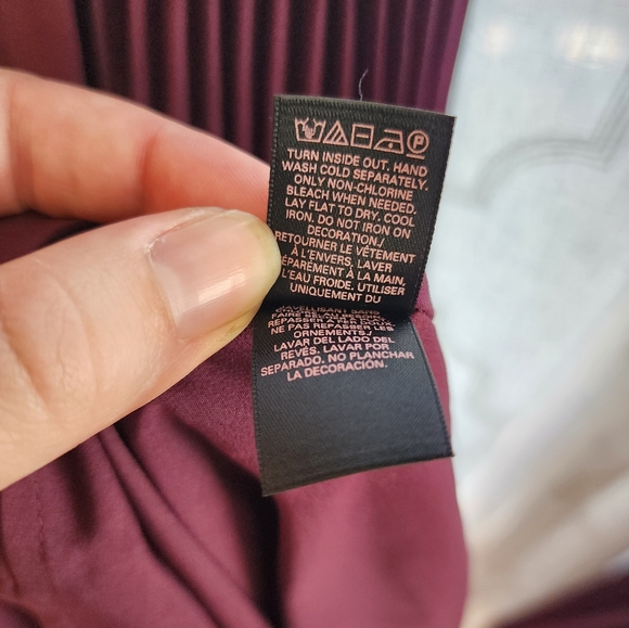 Victoria Secret Dresses - Picture 11 of 11